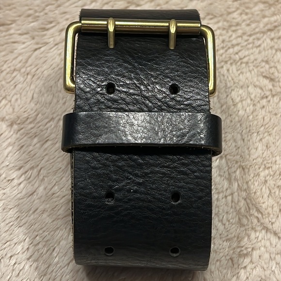 BCBG MAX AXRIA Pebble Grain Leather Belt - Picture 3 of 17